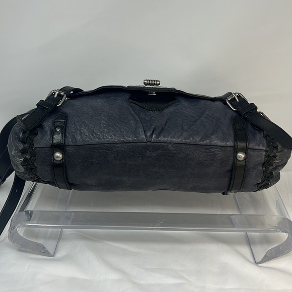 Olivia Harris Black Crossbody Bag - Picture 7 of 16